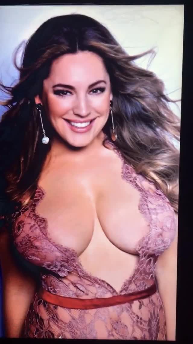 Kelly Brook tribute