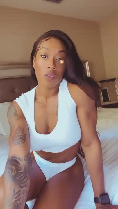 African American Ass Ebony Fitness Muscular Girl clip