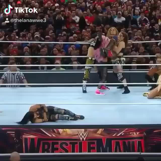 Lana WWE Women's Royal Rumble Wrestlemania