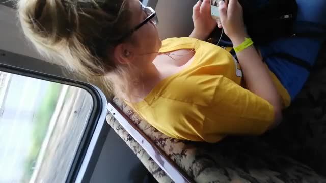 voyeur nice big boobs cleavage on train