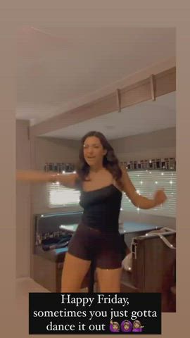 Bouncing Tits Celebrity Latina clip