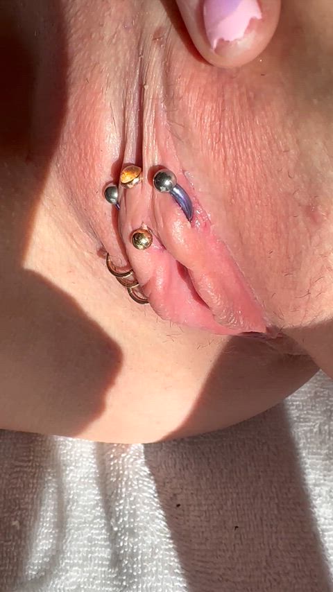 pierced piercing pierced pussy clip