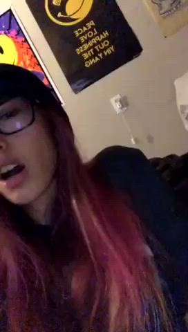 fingering gamer girl glasses masturbating pussy clip