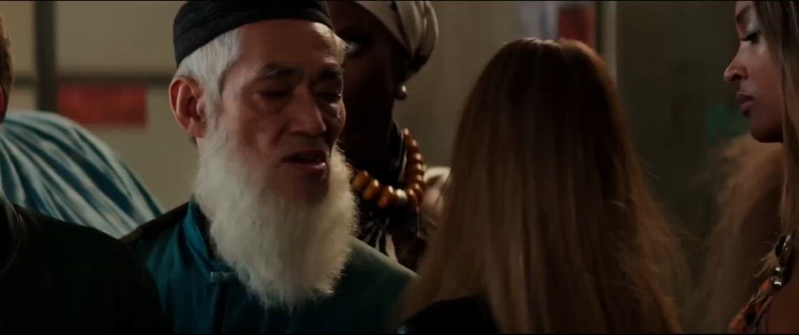 Ariana Ball and Gag scene from Zoolander 2