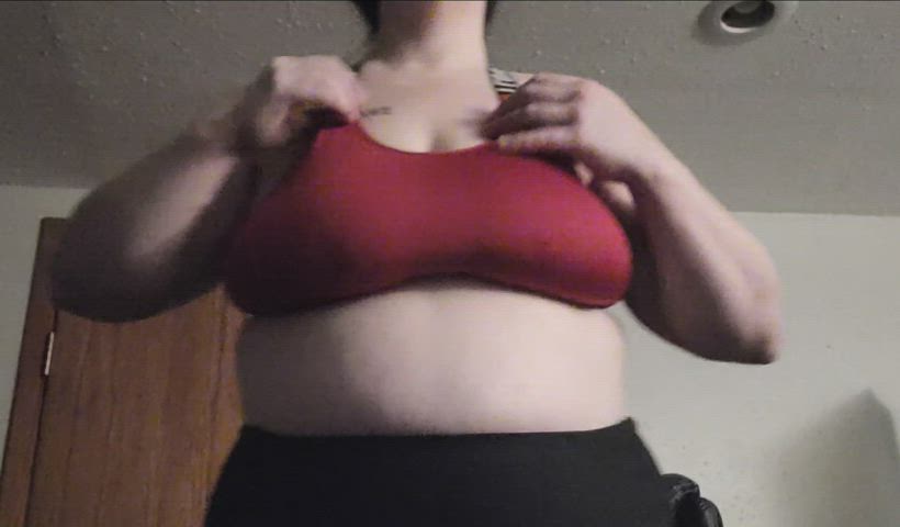 bbw milf with tits that bounce ?