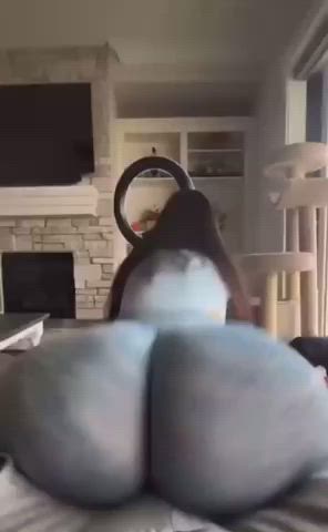 ass big ass booty lapdance leggings tease teasing clip