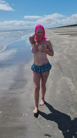 babe beach boobs hotwife milf outdoor pink pornstar tits clip