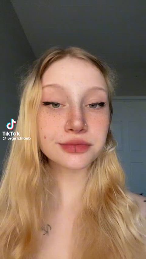 UrGirlChloeB - More Tiktok flash videos on my TT likes (juanmomo45)