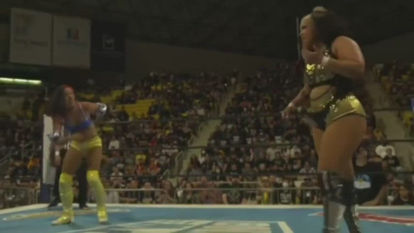 ebony legs wrestling clip