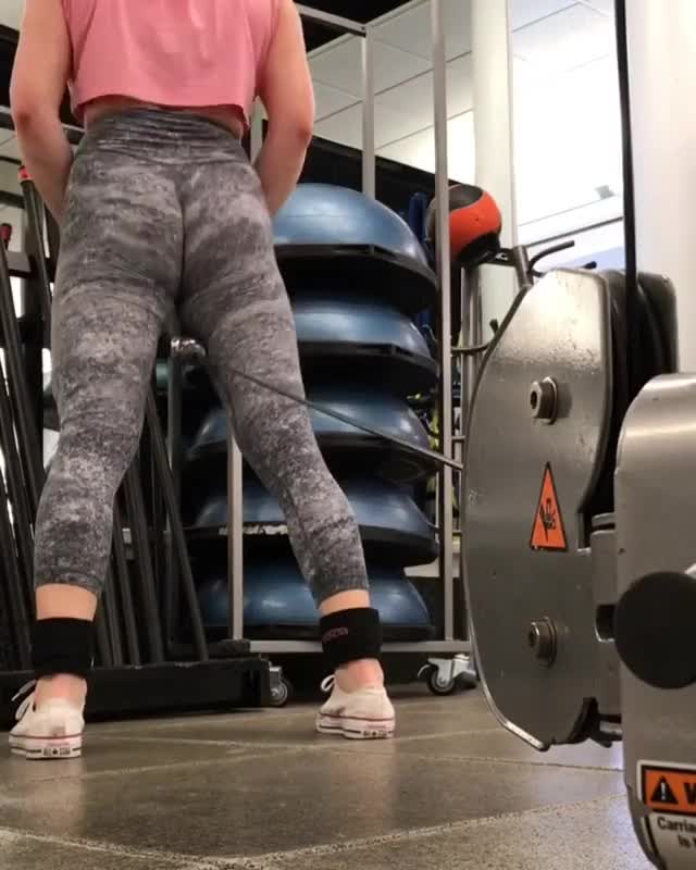 booty workout loop