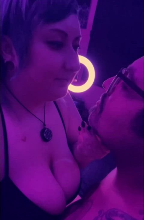 bbw couple french kissing homemade kiss kissing real couple sbbw tongue tongue fetish