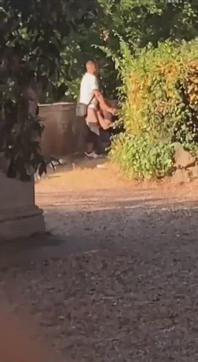 Blowjob Outdoor Public clip