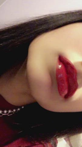 Please ruin my lipstick &lt;3