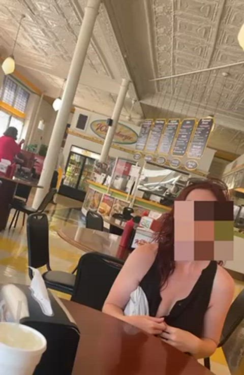 Dared to flash out at lunch [f]