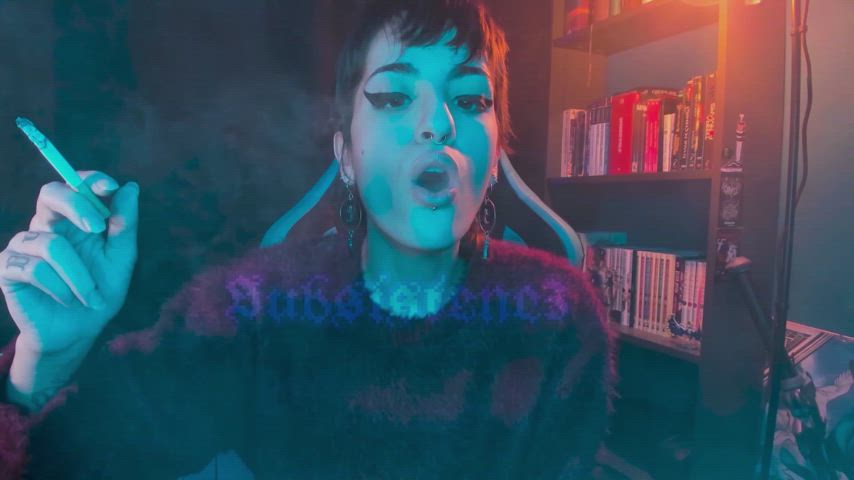 Hey ya! I'm sharing with you one of my recent vids with sound, smoke rings and tricks