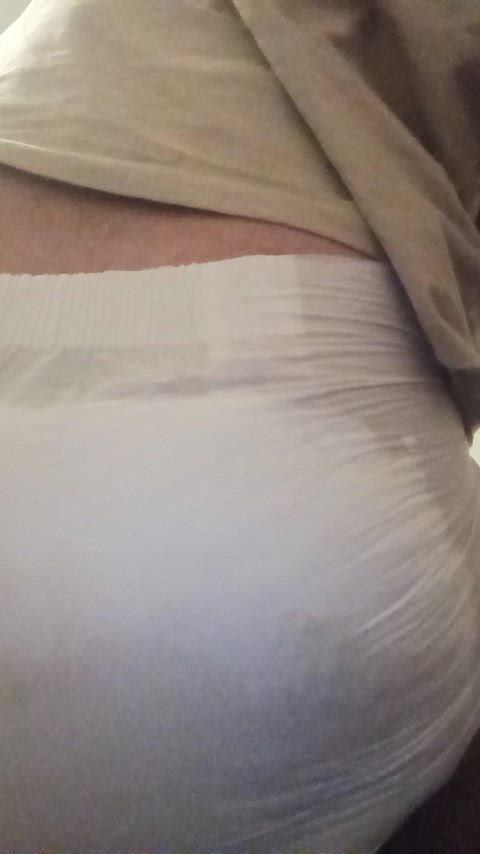 Diapee squishing is the best!