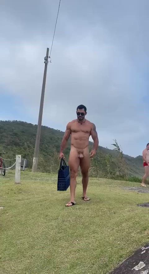 big dick exhibitionist gay hung outdoor clip