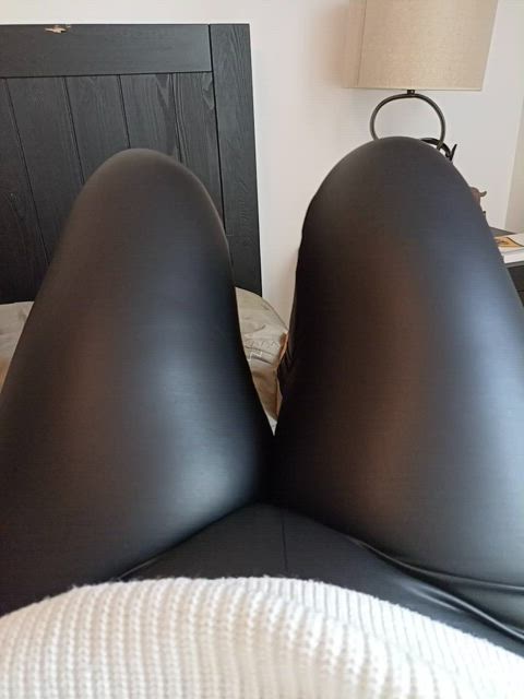 french leather legs pawg clip