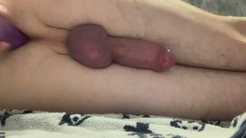 Cumshot Gay Moaning Vibrator clip