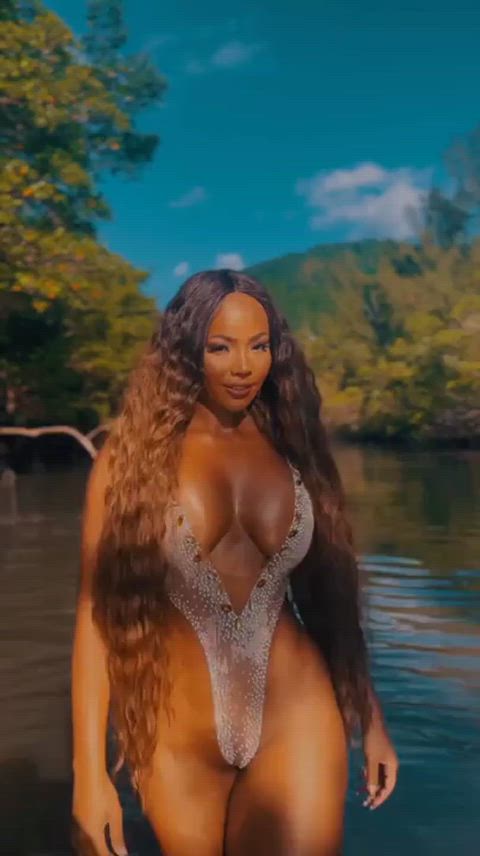 ebony lingerie busty brazilian non-nude fit clip