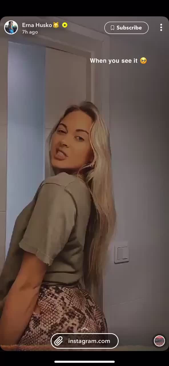 sexy ass Erna Husko teasing her Snapchat fans with a booty dance