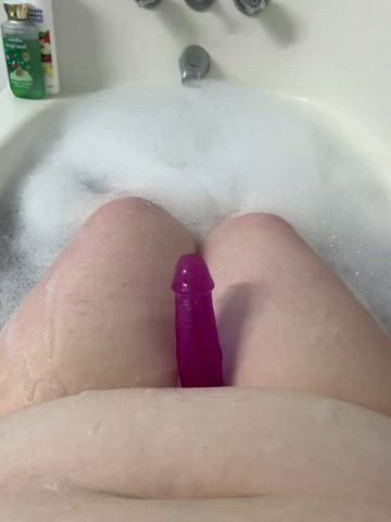 Bathtime with me is never boring