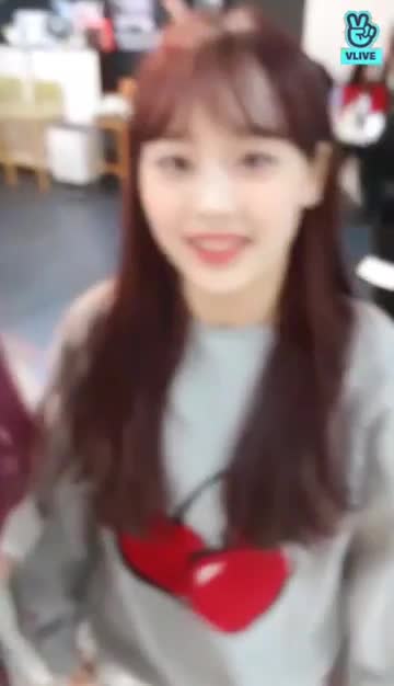 190210 [이달의 소녀] 오빛 얼굴 볼래 LOONA VLIVE 9