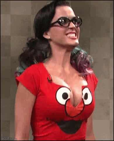 Katy Perry Looking Perfect In An Old SNL Sketch