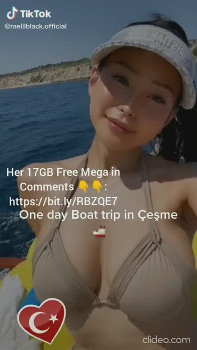 Asian Cute Small Tits clip