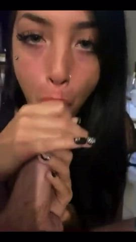 Blowjob Emo Latina clip