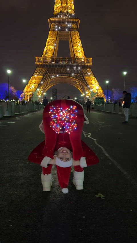 Christmas decorations in Paris😜