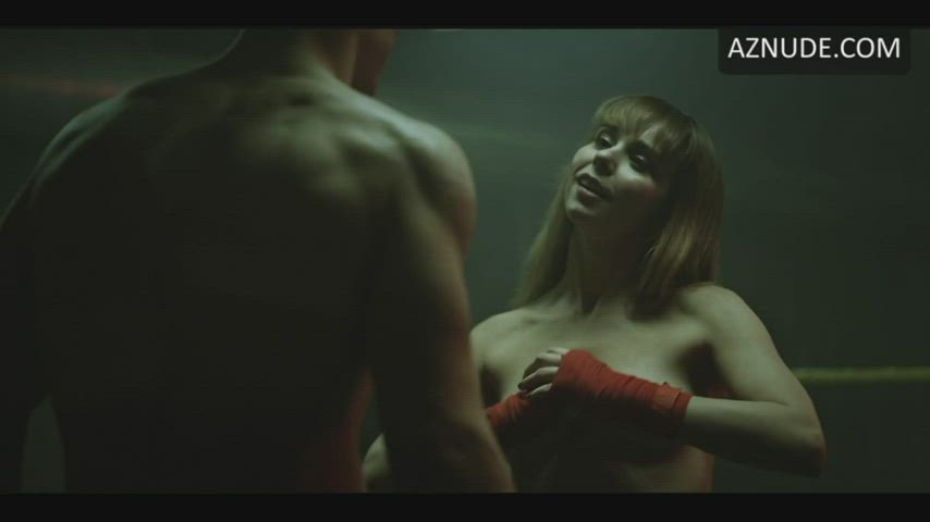 Ariel's sex scene in "The Fight Machine" (2022)