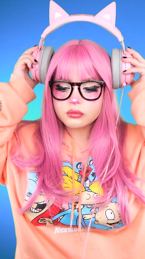 catgirl clothed egirl gamer girl tiktok r/catgirls girls-with-glasses tik-tok clip