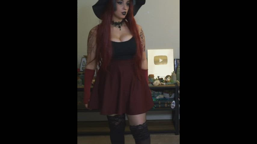 Witch tits