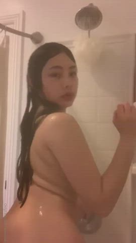 Shower OnlyFans Asian clip