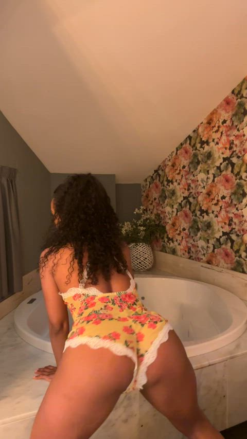 ass big ass latina clip