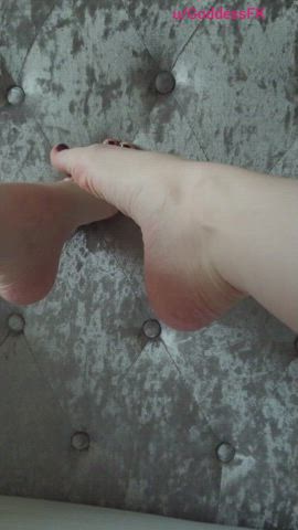 british feet feet fetish foot fetish girlfriend goddess toes clip