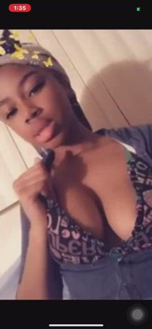 Ebony Flashing Lips Puffy clip