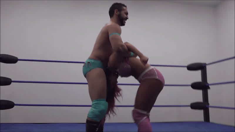 mexican pink wrestling clip