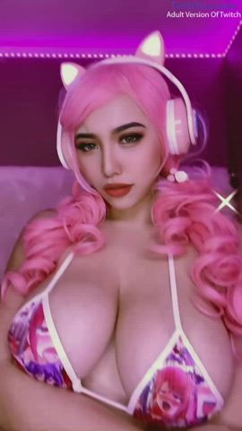 18 Years Old Babe Big Tits Cosplay Huge Tits OnlyFans Teen Thick TikTok Porn GIF