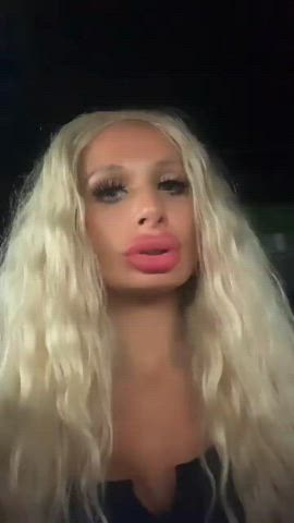 bimbo blonde dirty talk lips lipstick long tongue pornstar tongue fetish clip