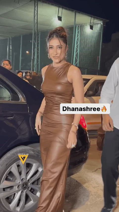 Dhanashree Verma (look at her figure)