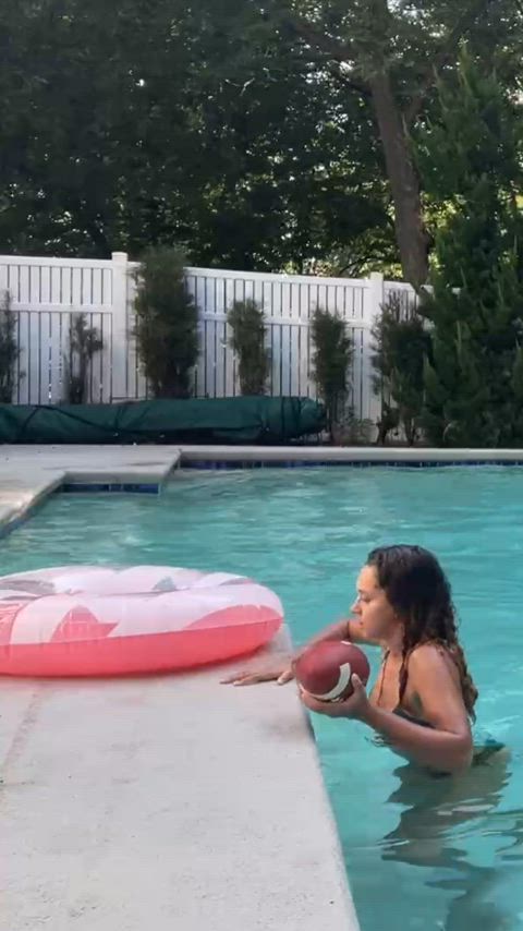ass bending over bikini slut swimming pool swimsuit wedgie wet whore clip