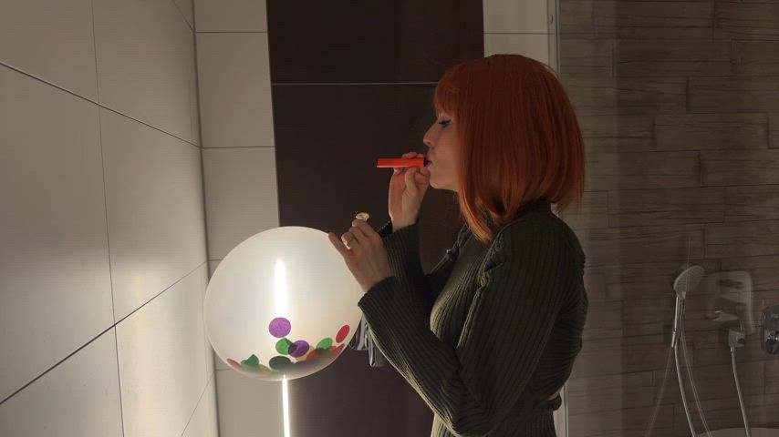 balloons fetish smoking smoking-fetish clip