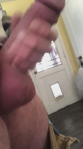 The way hubby strokes his fat monster cock 🍆🥺🤤I’m gonna need some help😇