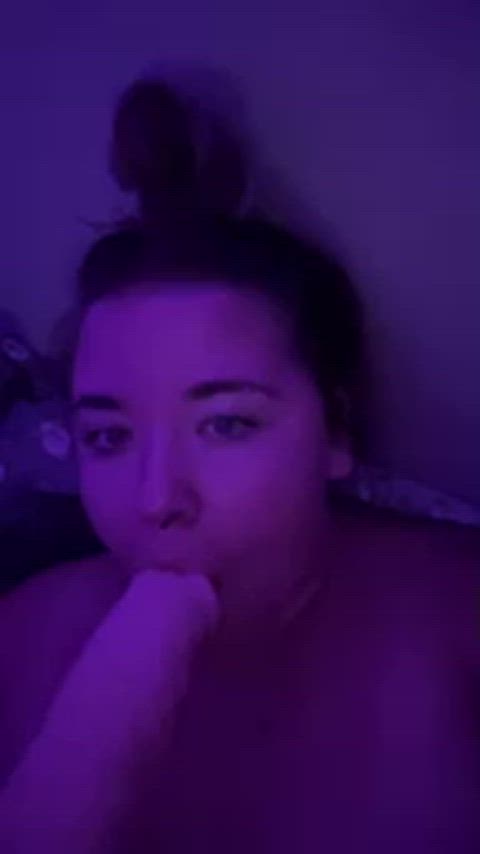 deepthroat freeuse gagging huge dildo whore clip