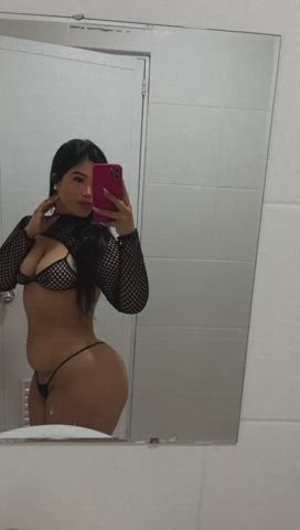 Amateur Big Ass Curvy Latina Sensual clip