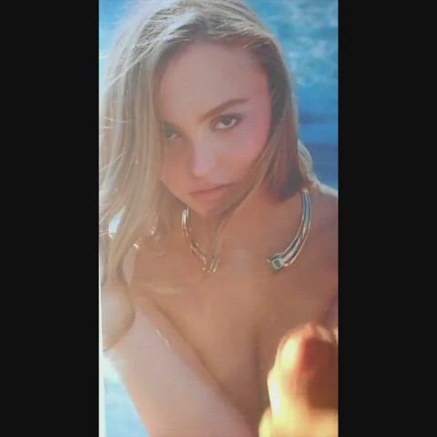 Big load for Lily-Rose Depp. Hot cum tribute for Johnny Depp's daughter