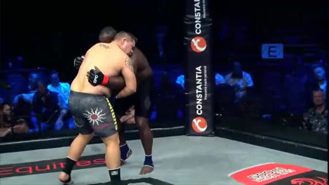 Juan Bezuidenhout vs. Nico Yamdjie - EFC 79