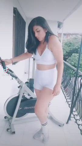 body cute latina clip